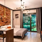 Wb Premium Apartments - Jacuzzi Spa - 24H Self Check-In