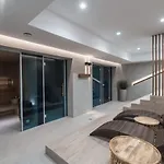 Wb Premium Apartments - Jacuzzi Spa - 24H Self Check-In